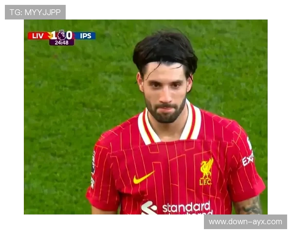 索博斯洛伊全场奔跑不息，利物浦中场引擎动力十足